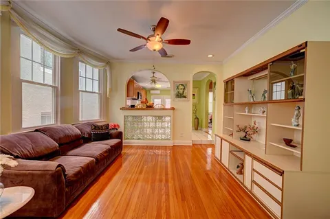 $550,000 | 305 City Park Avenue, New Orleans, LA 70119