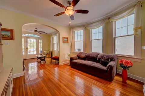 $550,000 | 305 City Park Avenue, New Orleans, LA 70119