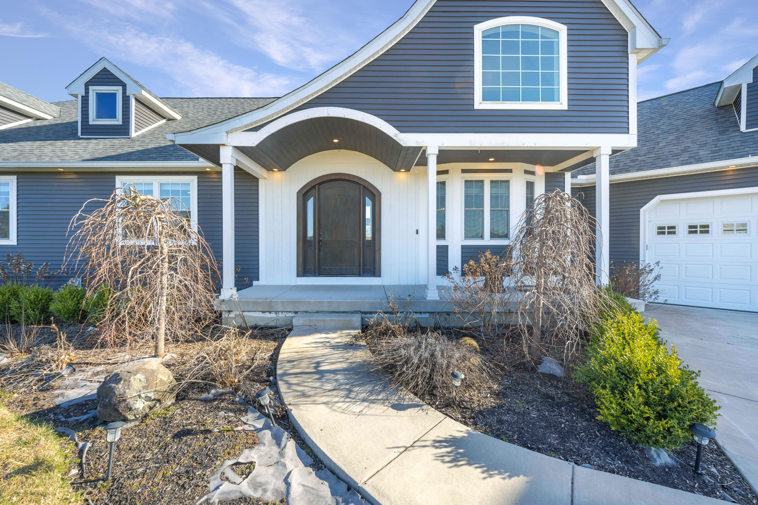 10914 Doves Point Brighton, MI 48114 - Photo 2 of 45 051 - 10914 Doves Point - OnDemandPixPho