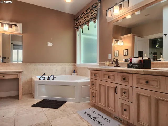 $824,000 | 2148 Willow Loop, Florence, OR 97439