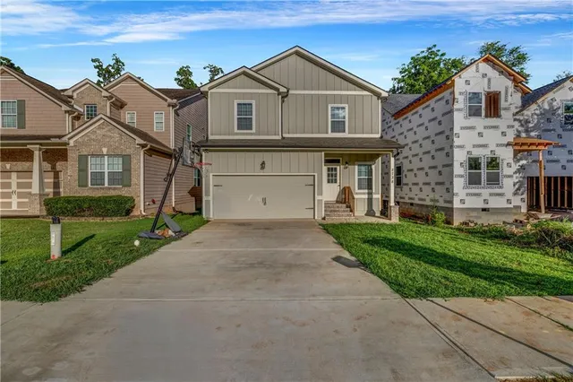 front view of house with a yard