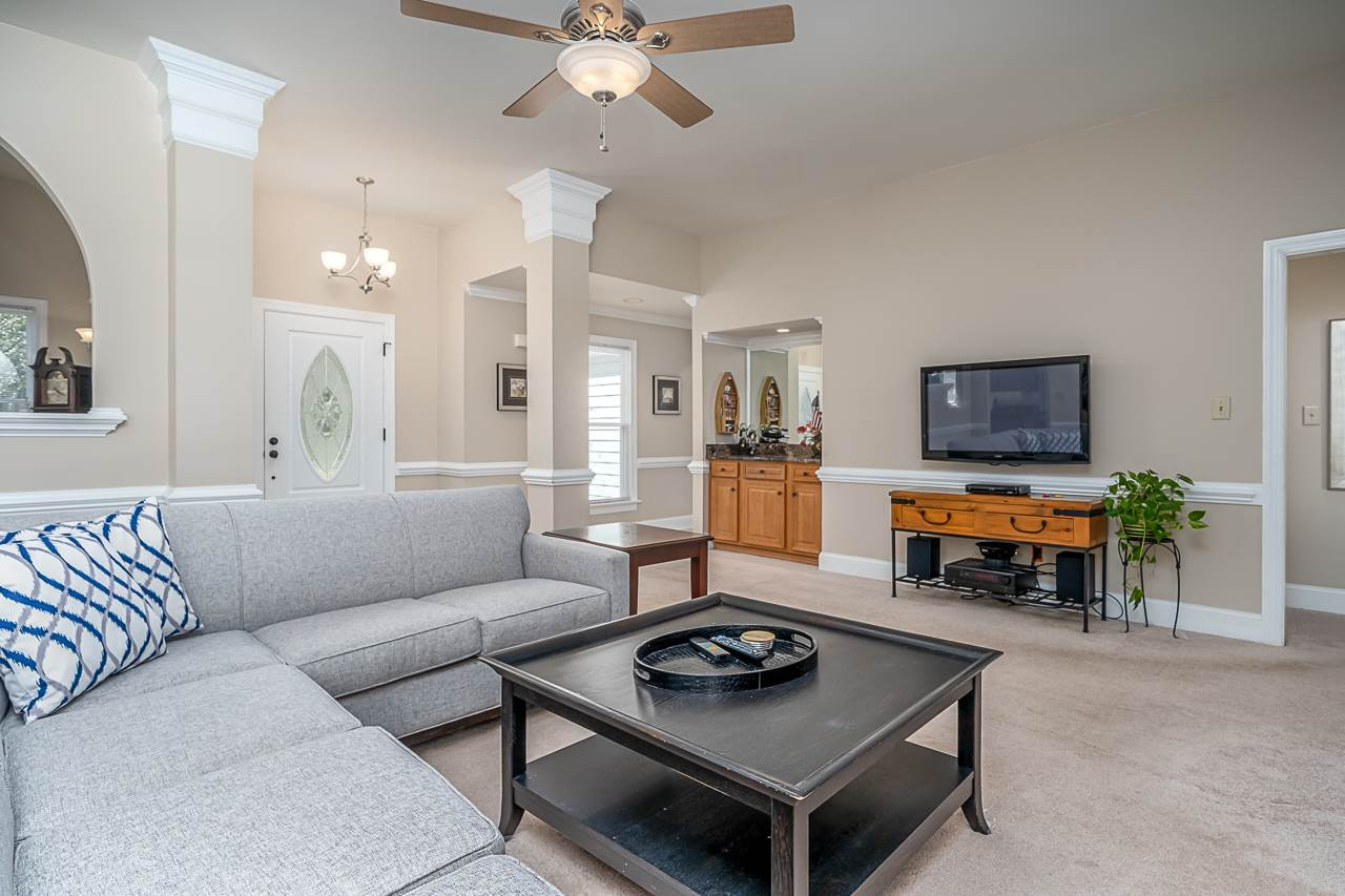 5425 Den Heider Way Raleigh, NC 27606 - Photo 6 of 30 Great room