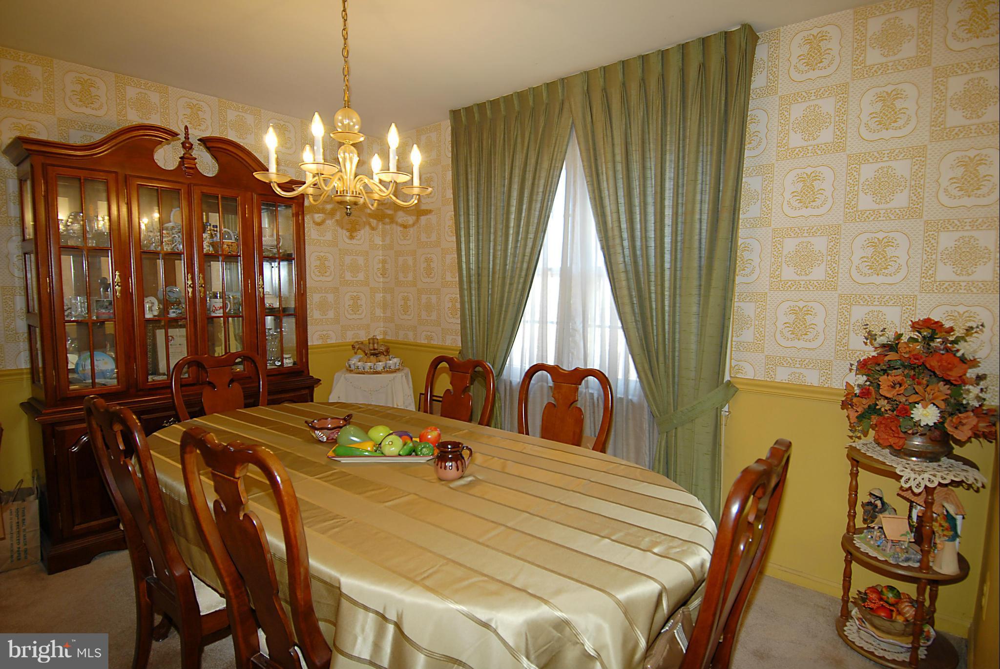 9108 Conservation Way Springfield, VA 22153 - Photo 6 of 13 Dining Room