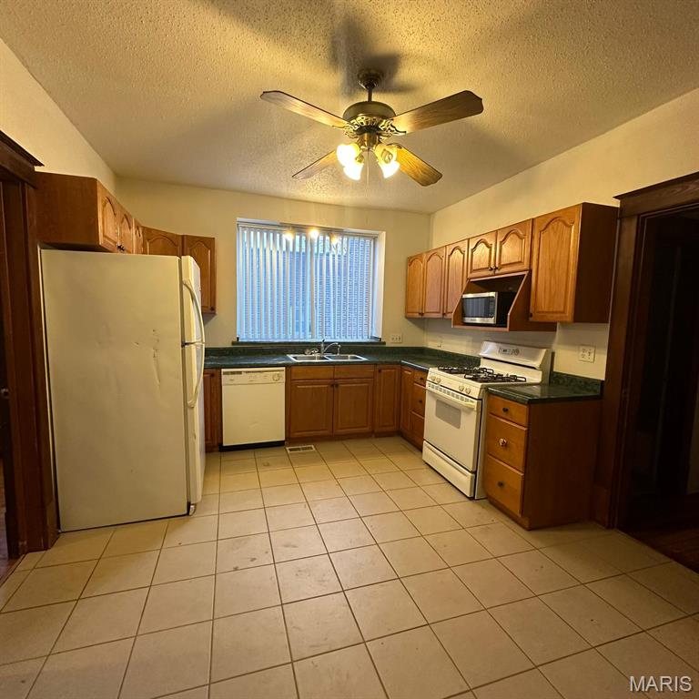 4666 Rosa Avenue, Unit A St. Louis, MO 63116 - Photo 3 of 7