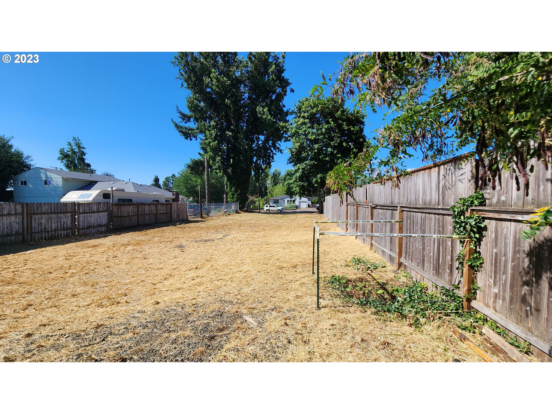 4335 Smith Way Springfield, OR 97478 - Photo 3 of 9