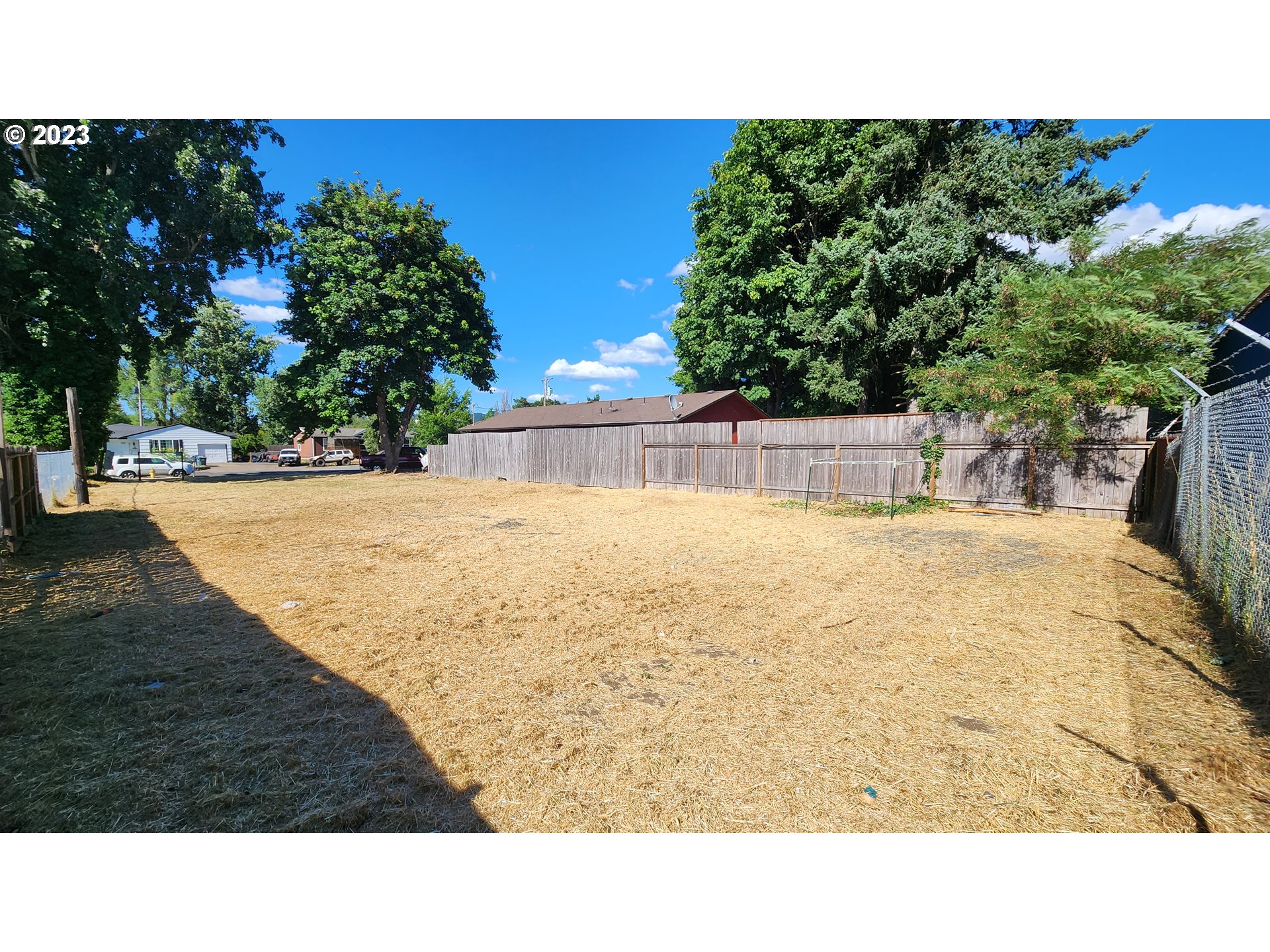 4335 Smith Way Springfield, OR 97478 - Photo 5 of 9