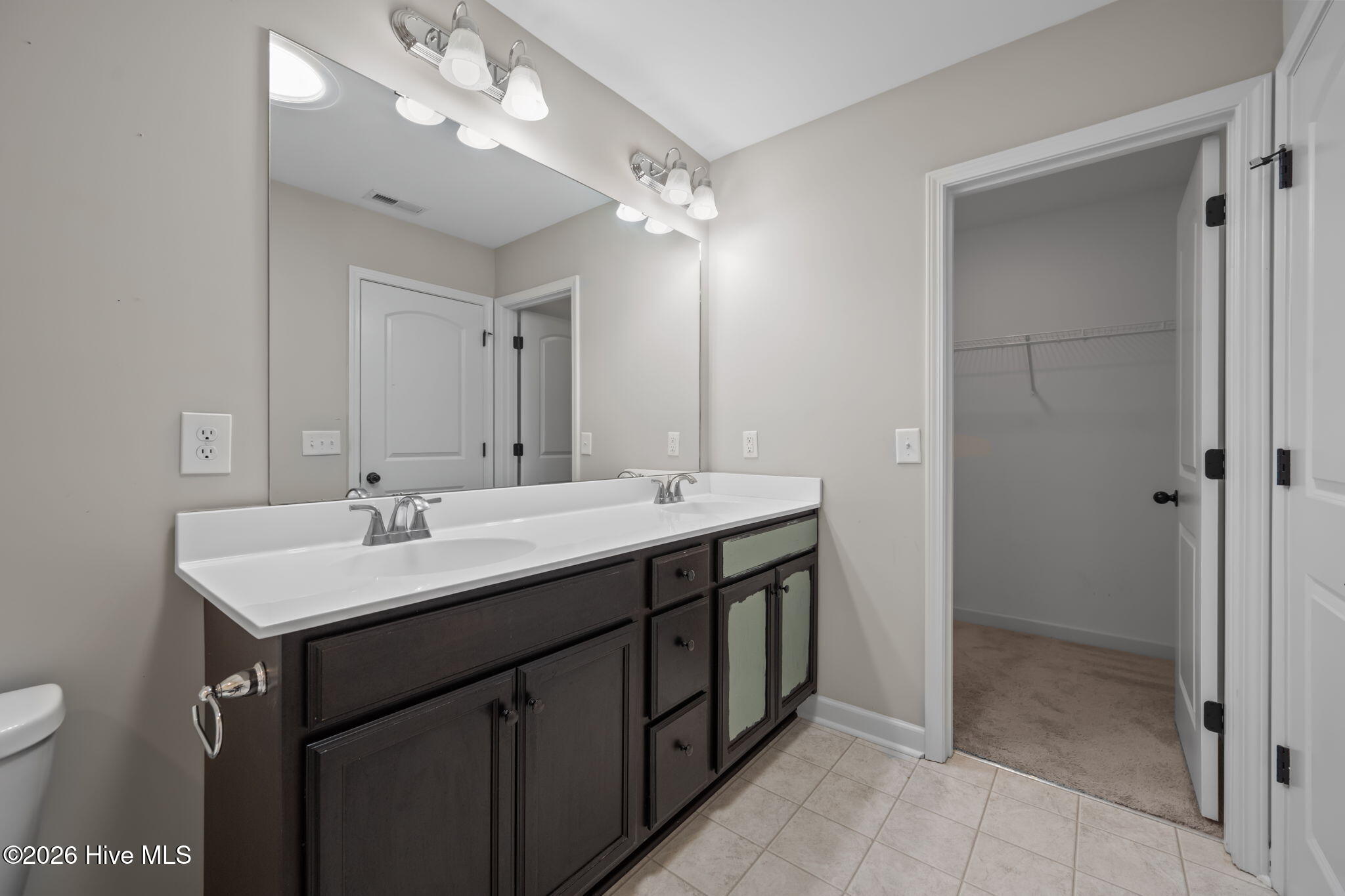 111 Anderson Avenue Holly Ridge, NC 28445 - Photo 16 of 29 Bathroom # 1 - En Suite