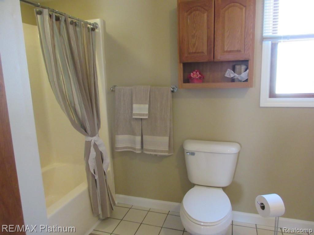170 Chilson Road Howell, MI 48843 - Photo 10 of 24 IMG_0906.jpg