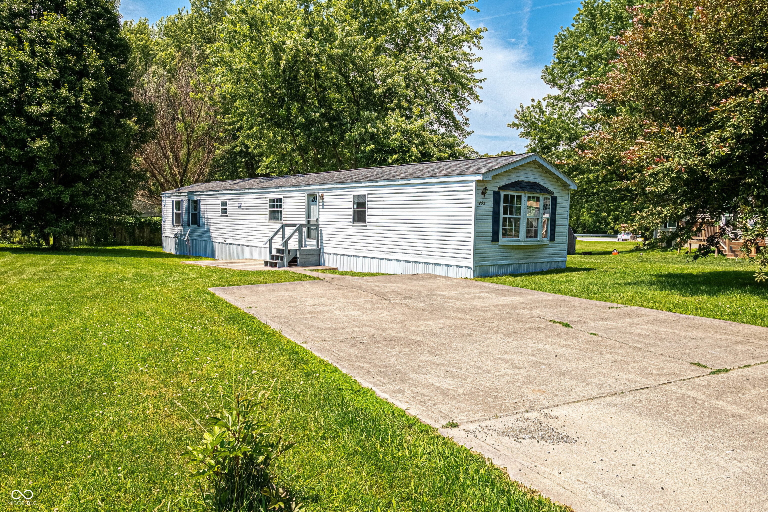 292 Bubble Loo Road Cloverdale, IN 46120 - Photo 1 of 32