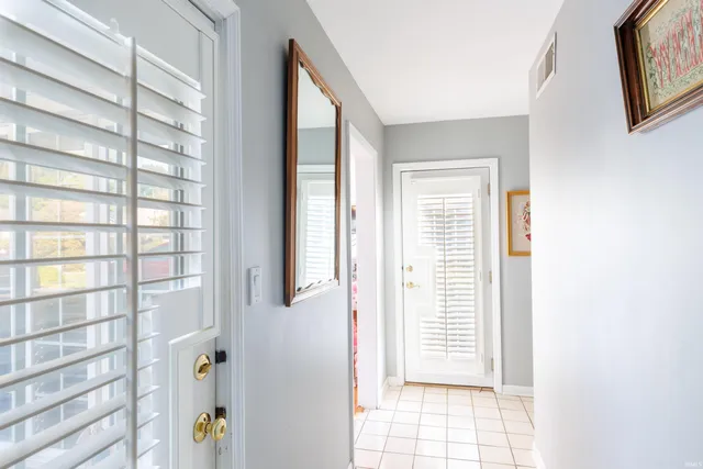 $359,000 | 2545 Grandview Drive, Vincennes, IN 47591