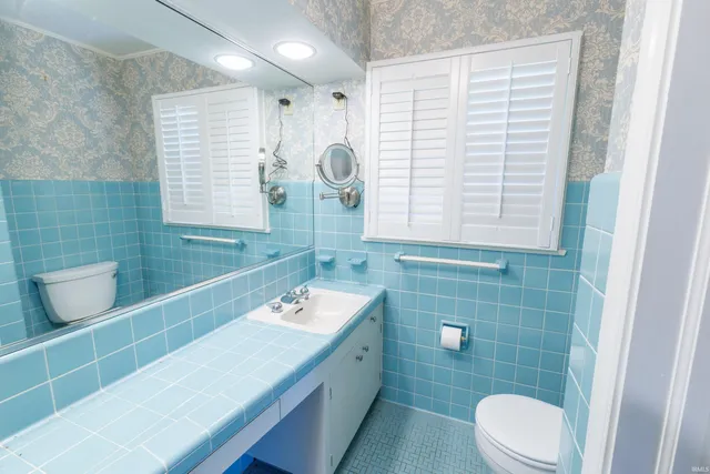 $359,000 | 2545 Grandview Drive, Vincennes, IN 47591