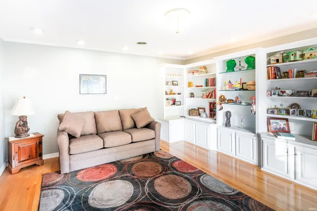 $359,000 | 2545 Grandview Drive, Vincennes, IN 47591