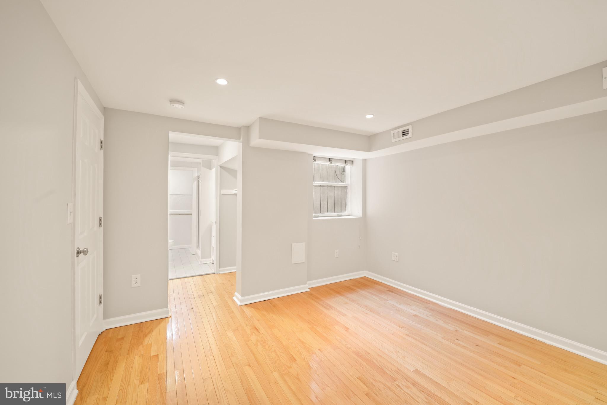 2017 13th Street Northwest, Unit B Washington, DC 20009 - Photo 14 of 19