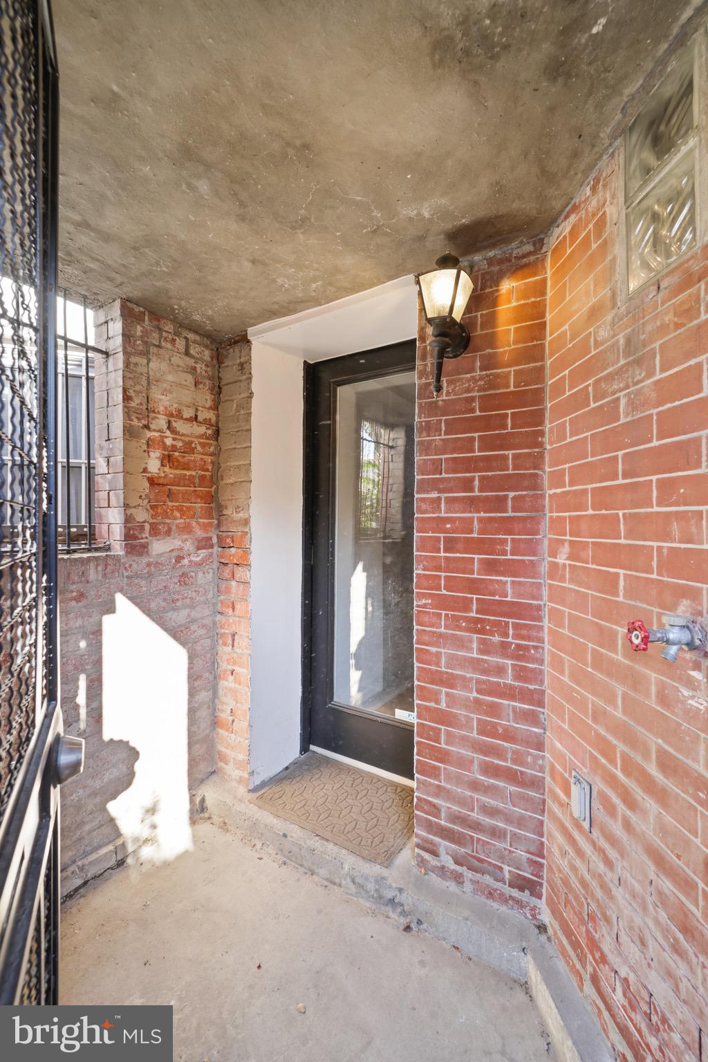 2017 13th Street Northwest, Unit B Washington, DC 20009 - Photo 3 of 19