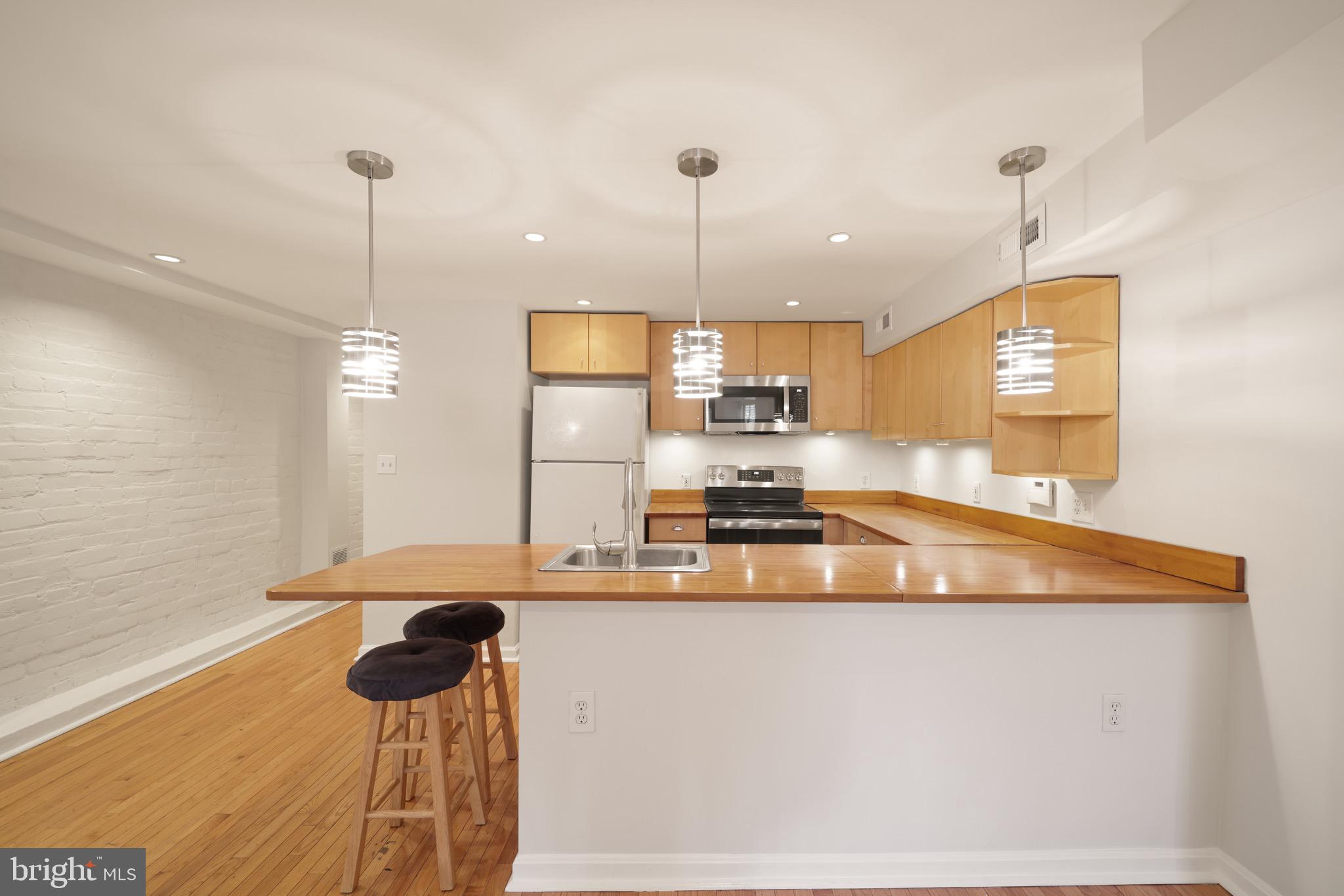 2017 13th Street Northwest, Unit B Washington, DC 20009 - Photo 8 of 19