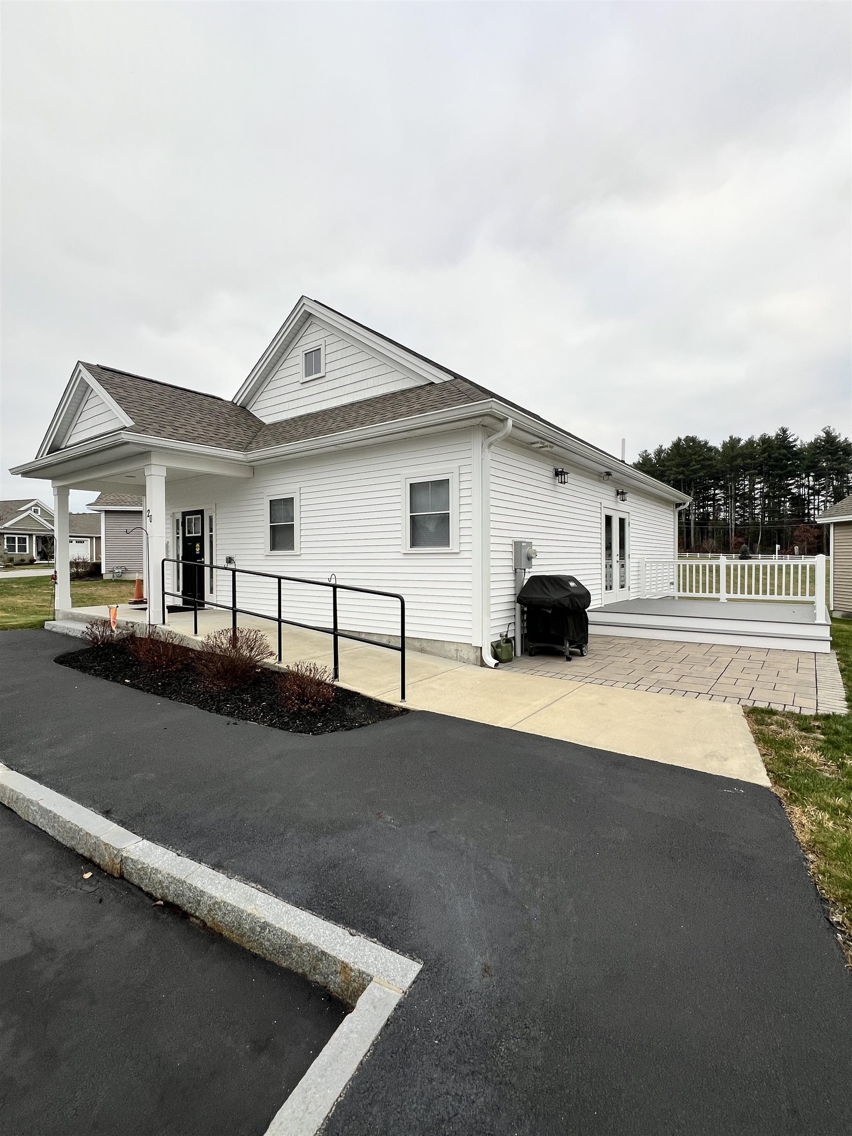 7 Paddock Circle, Unit 12 Nashua, NH 03062 - Photo 23 of 23