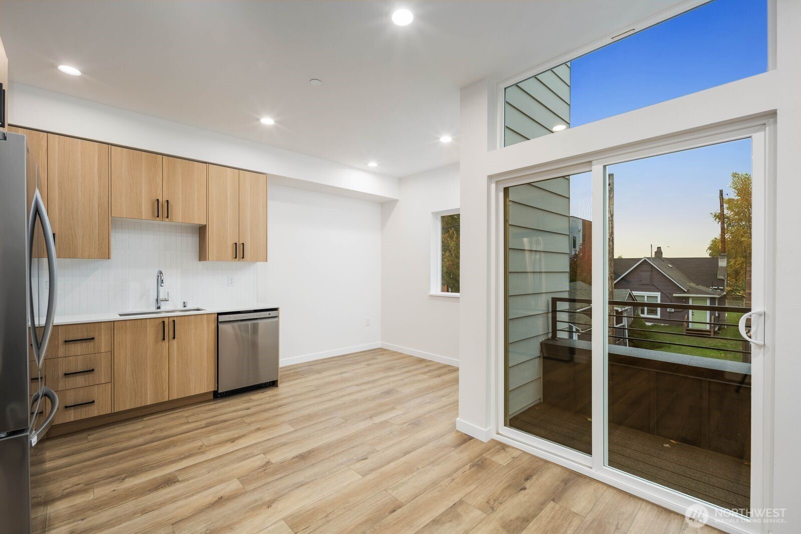 548 South Cloverdale Street, Unit C Seattle, WA 98108 - Photo 11 of 37