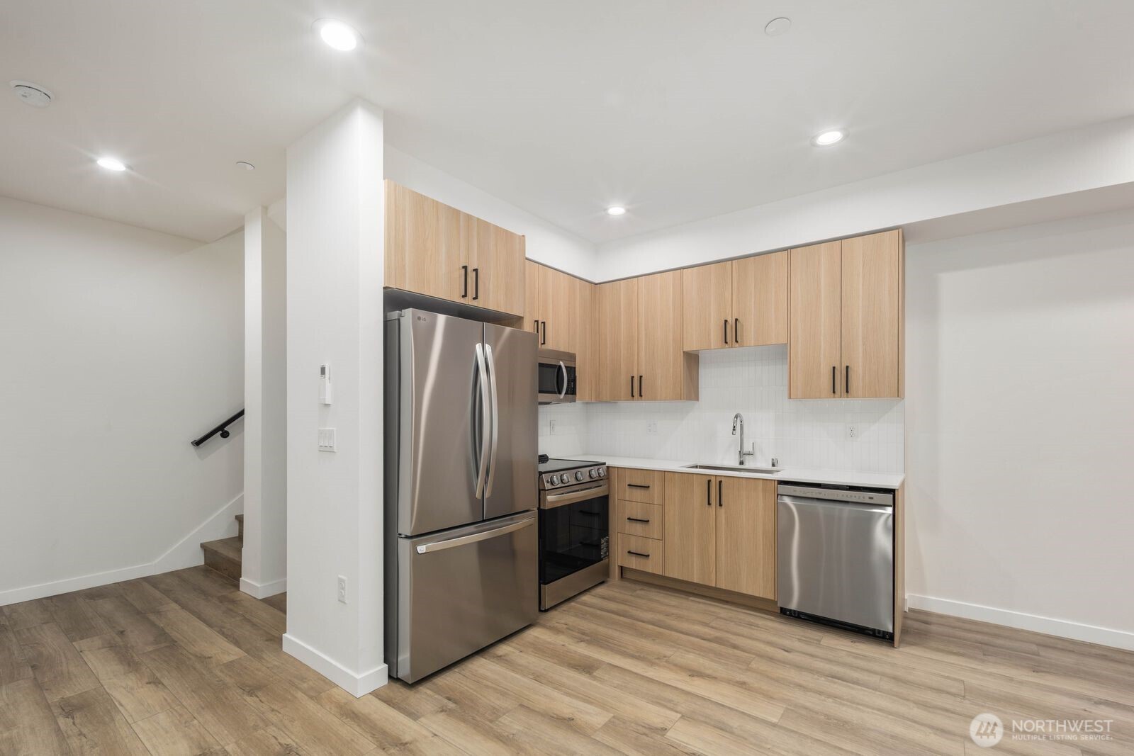 548 South Cloverdale Street, Unit C Seattle, WA 98108 - Photo 14 of 37