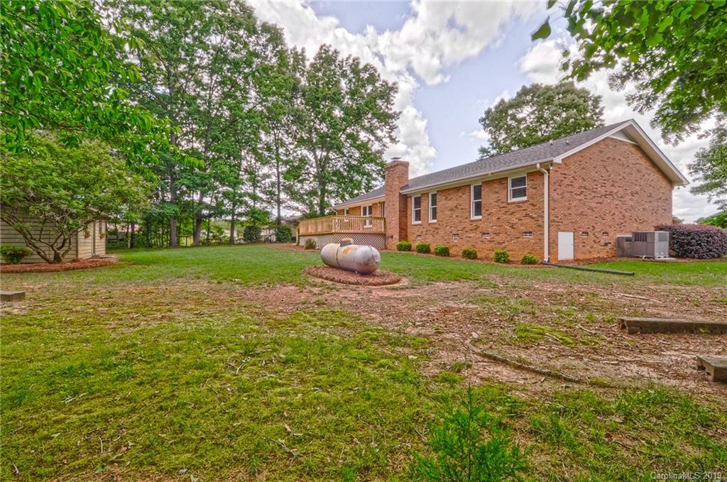 2512 Honeycutt-Simpson Road Monroe, NC 28110 - Photo 16 of 41 Gallery Image 16