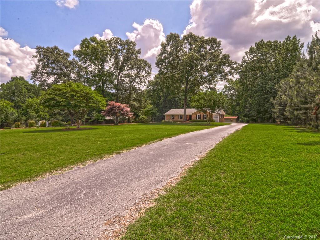 2512 Honeycutt-Simpson Road Monroe, NC 28110 - Photo 4 of 41 Gallery Image 4
