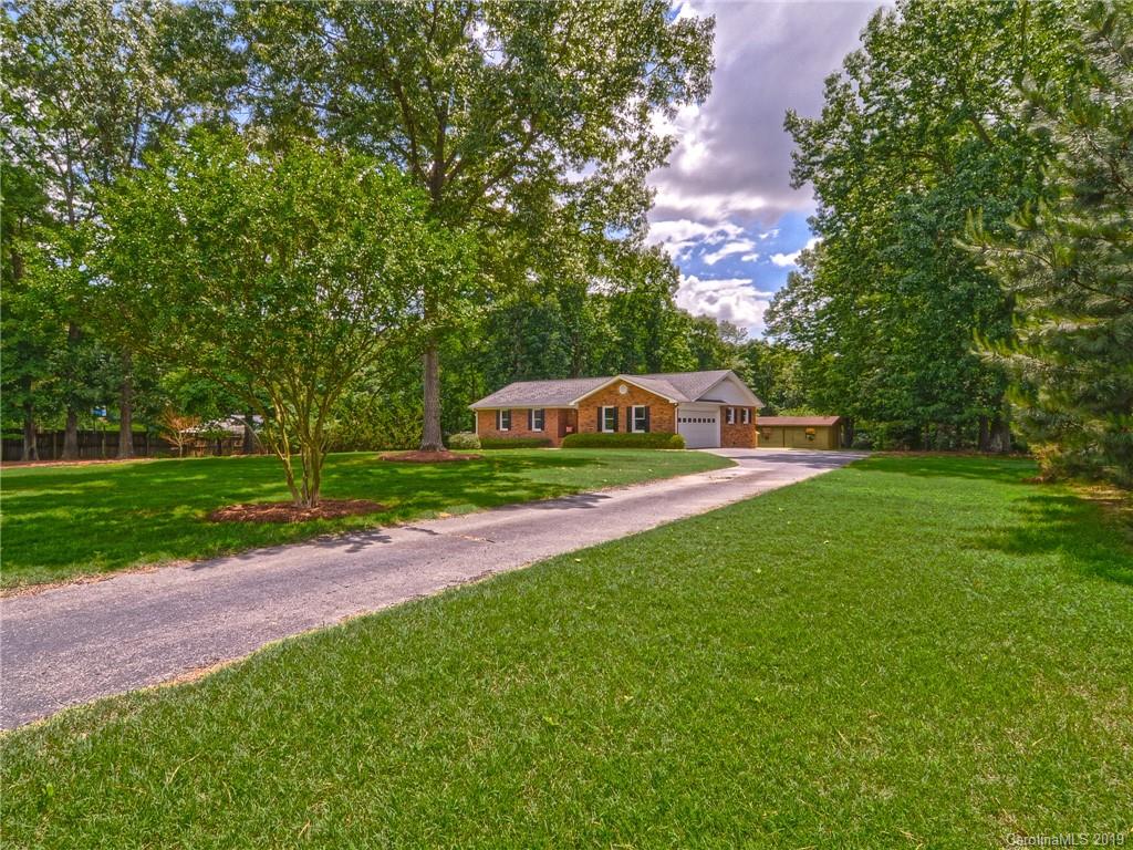 2512 Honeycutt-Simpson Road Monroe, NC 28110 - Photo 5 of 41 Gallery Image 5