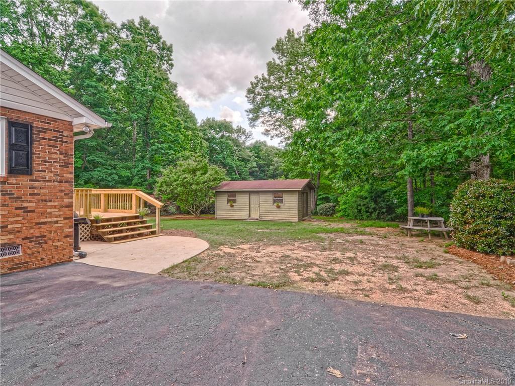 2512 Honeycutt-Simpson Road Monroe, NC 28110 - Photo 7 of 41 Gallery Image 7