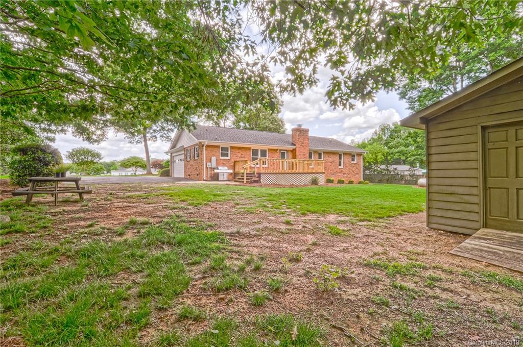 2512 Honeycutt-Simpson Road Monroe, NC 28110 - Photo 10 of 41 Gallery Image 10