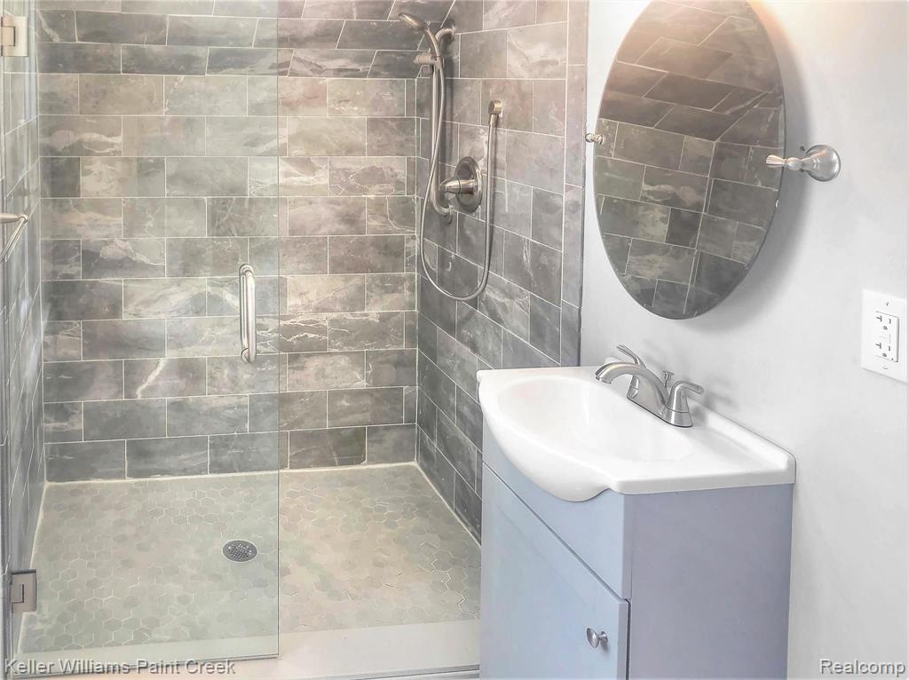 3259 Kenmore Road Berkley, MI 48072 - Photo 14 of 19