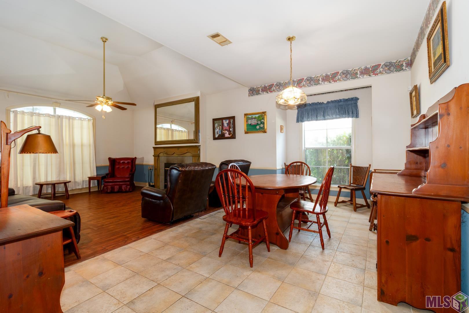 11918 Spring Meadow Drive Baton Rouge, LA 70818 - Photo 11 of 24 Gallery Image 11