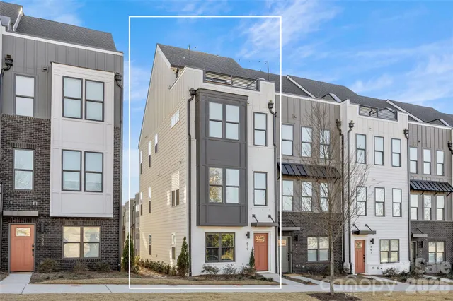 $650,000 | 439 Blairhill Road, Charlotte, NC 28217