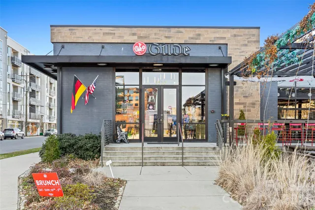 $650,000 | 439 Blairhill Road, Charlotte, NC 28217