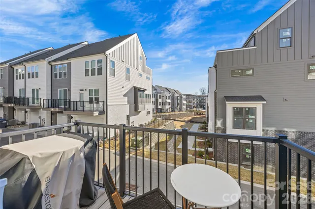 $650,000 | 439 Blairhill Road, Charlotte, NC 28217