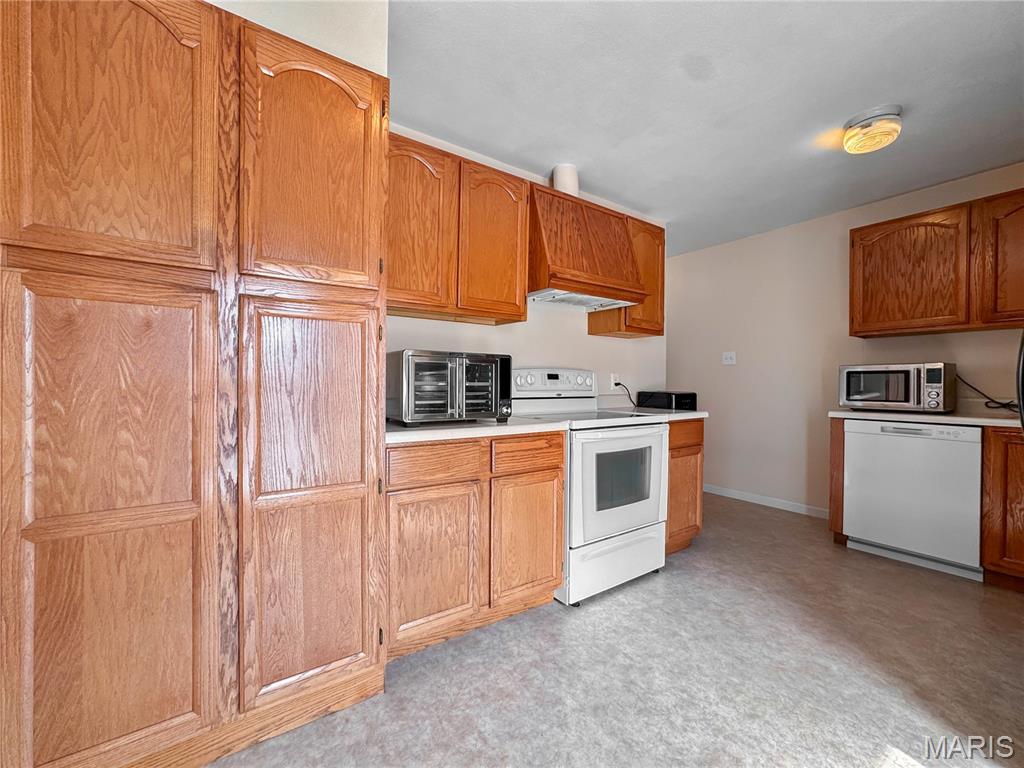 4412 Waterloo Road Waterloo, IL 62298 - Photo 16 of 60