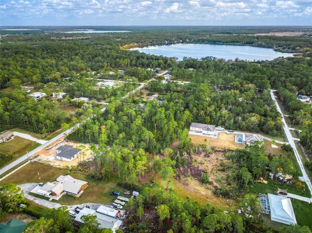 5817 Wolf Lake Road Sebring, FL 33875 - Photo 14 of 20 a view of a city