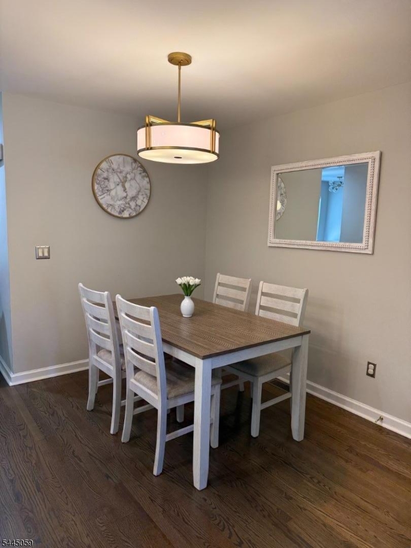 1602 Appleton Way Whippany, NJ 07981 - Photo 7 of 23