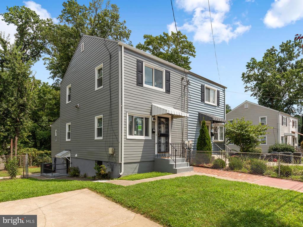 7228 East Forest Road Landover, MD 20785 - Photo 3 of 28 Exterior Front