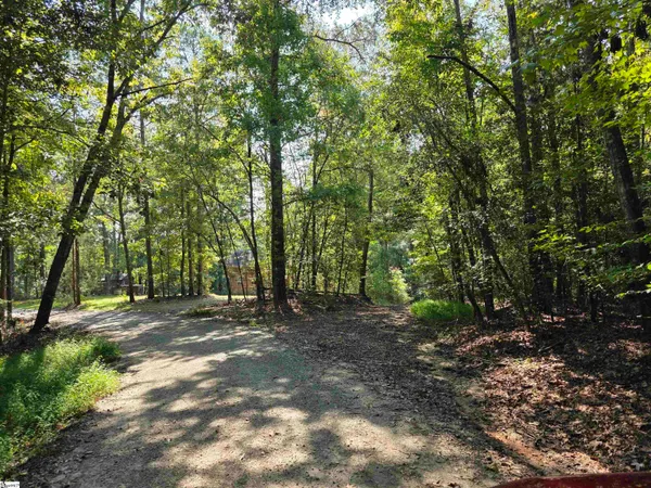 $287,900 | 104 Lands End Drive, Iva, SC 29655