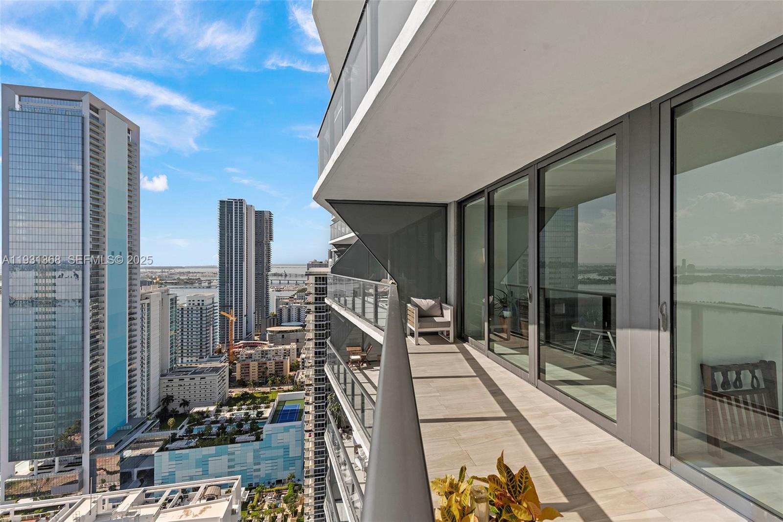 460 Northeast 28th Street, Unit 3903 Miami, FL 33137 - Photo 43 of 44