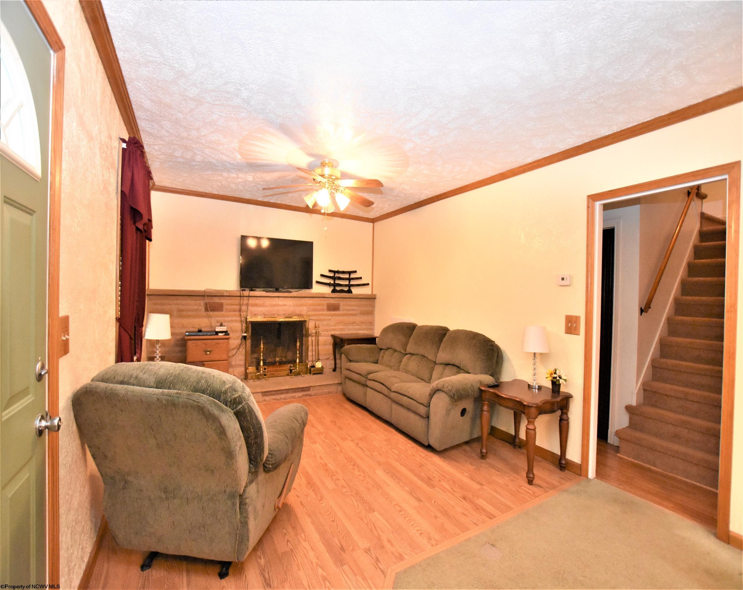 103 Walker Street Rivesville, WV 26588 - Photo 9 of 30 Gallery Image 9
