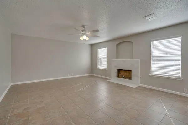 $2,150 | 1029 Beechwood Drive, Denton, TX 76210
