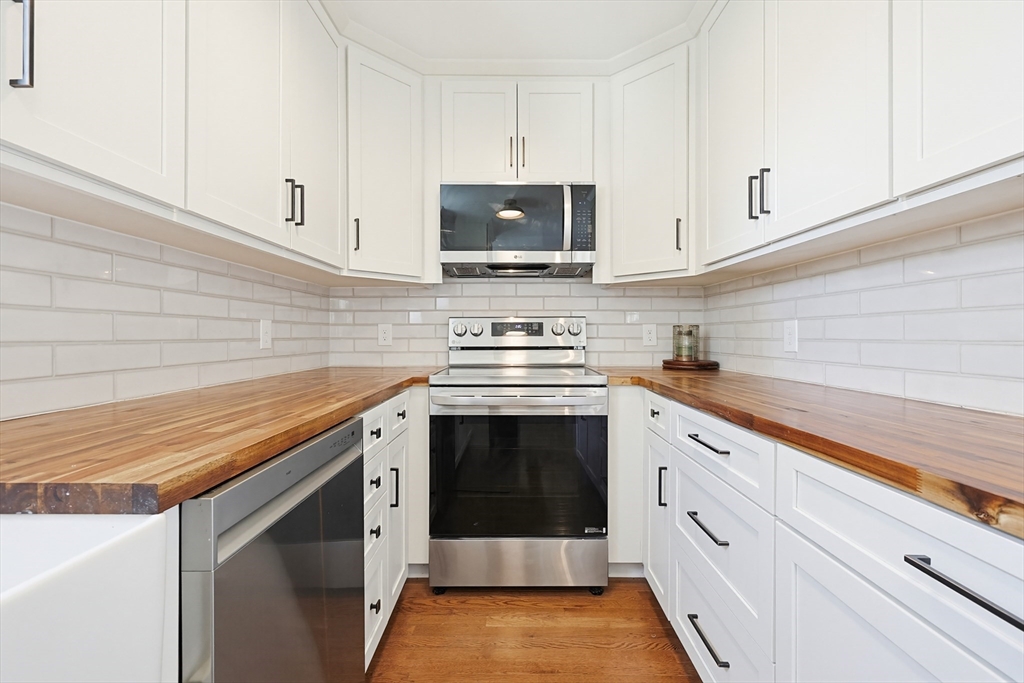 30 Linwood Street Webster, MA 01570 - Photo 13 of 40