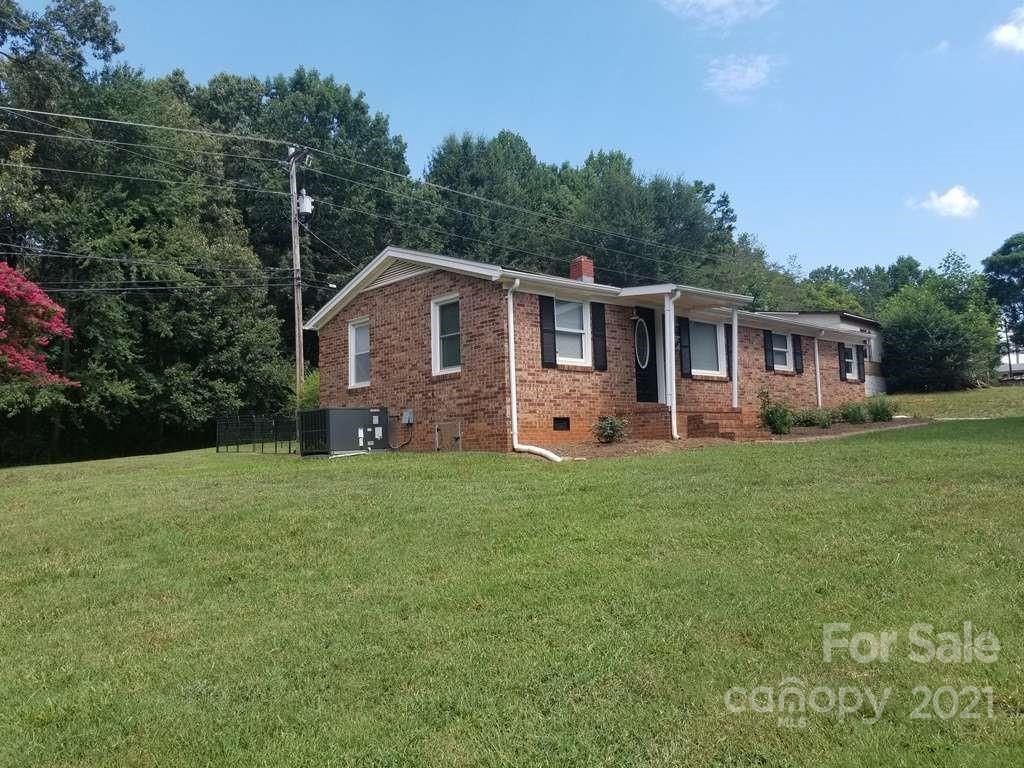 4517 Hunter Rhyne Road Lincolnton, NC 28092 - Photo 1 of 20 Gallery Image 1