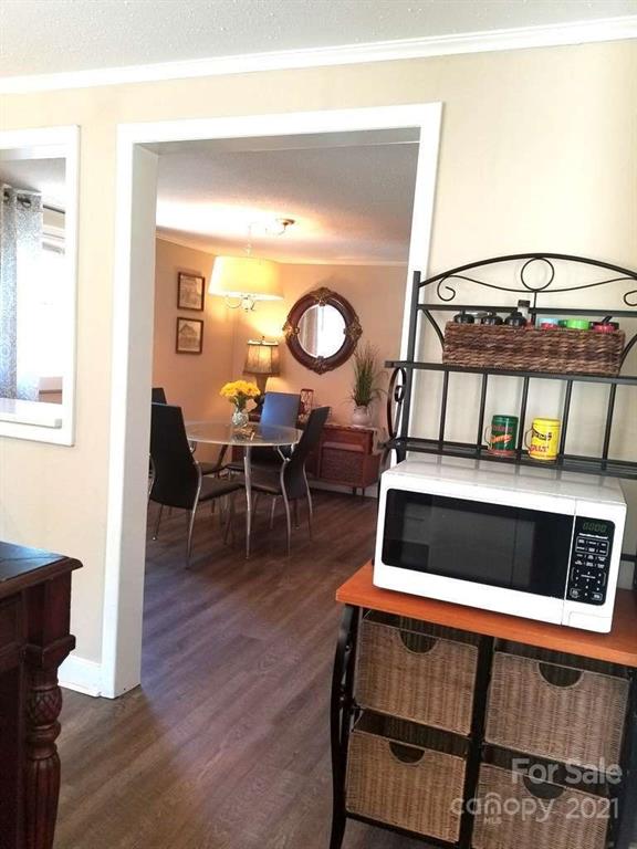 4517 Hunter Rhyne Road Lincolnton, NC 28092 - Photo 5 of 20 Gallery Image 5