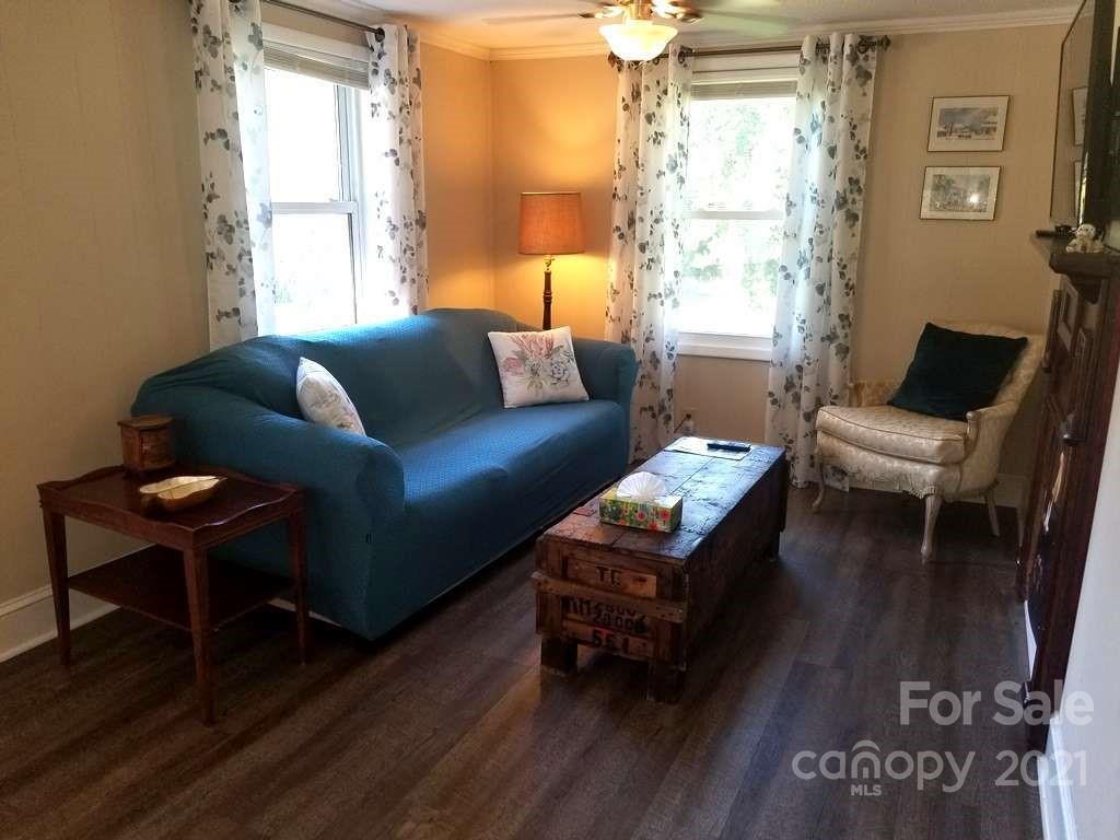 4517 Hunter Rhyne Road Lincolnton, NC 28092 - Photo 9 of 20 Gallery Image 9