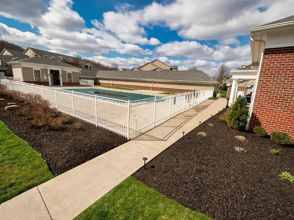$239,000 | 1009 Stockton Ridge, Cranberry Township, PA 16066