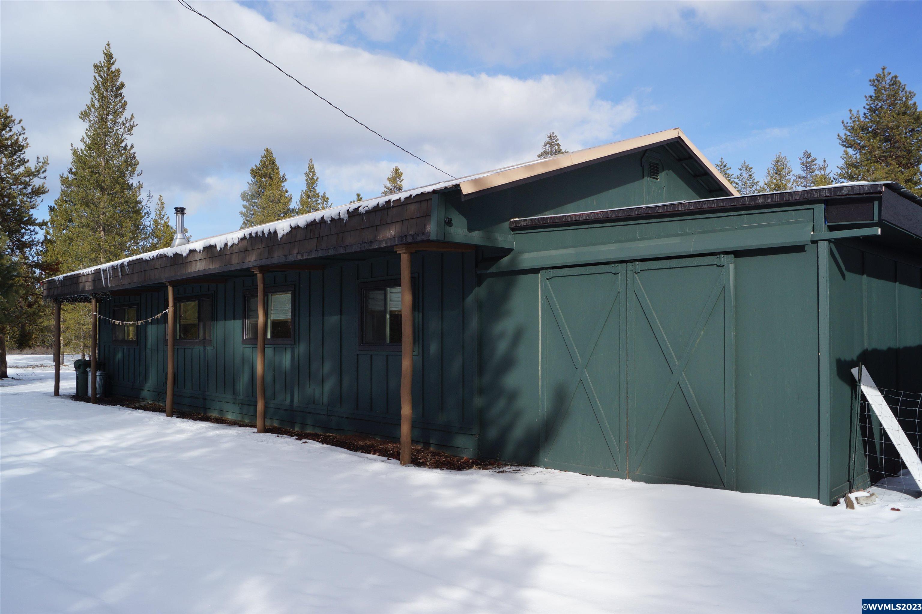 16695 Burgess Road La Pine, OR 97739 - Photo 16 of 38 Gallery Image 16