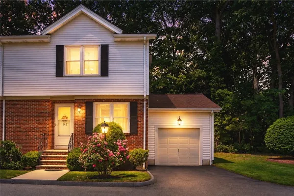 $419,000 | 143 Oak Park Drive, North Providence, RI 02904