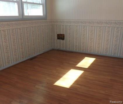 615 Acorn Road Gaylord, MI 49735 - Photo 8 of 11