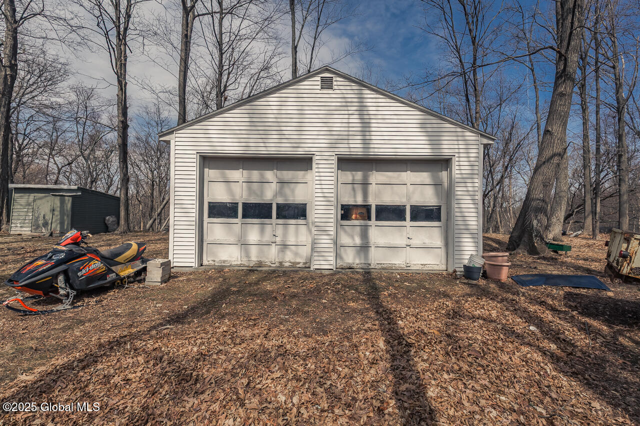 1163 New Scotland Road Albany, NY 12208 - Photo 42 of 52 MLS-60