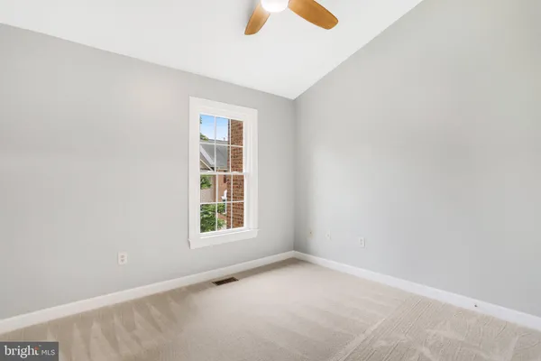 $3,450 | 6409 Gladys May Lane, Alexandria, VA 22310